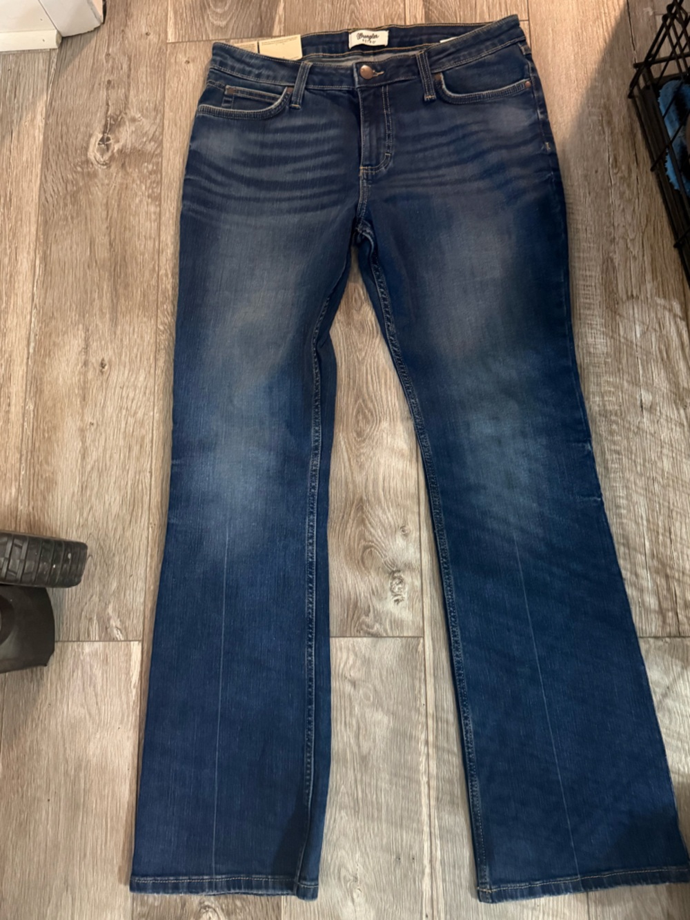 Wrangler Indigo Blue Mid-Rise Jeans